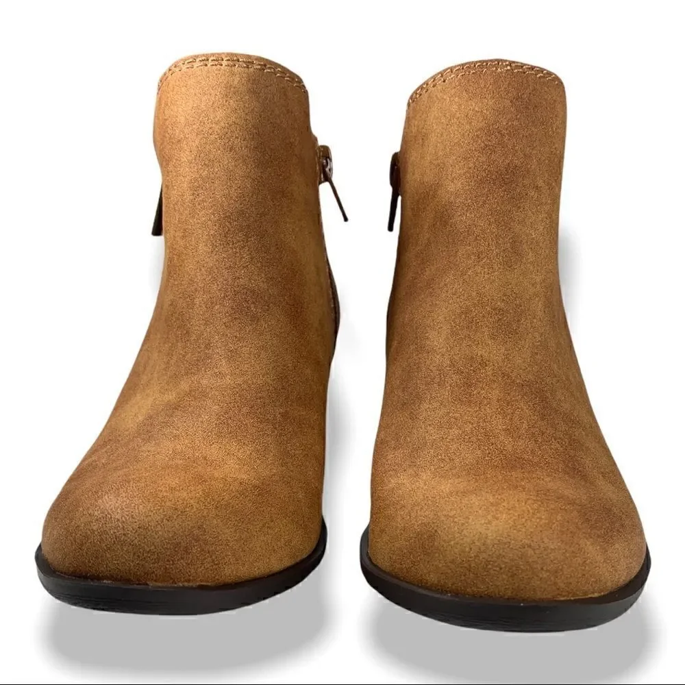 Lucky Brand Girls UG-BRONA Walnut Ankle Boots size 1 Kids